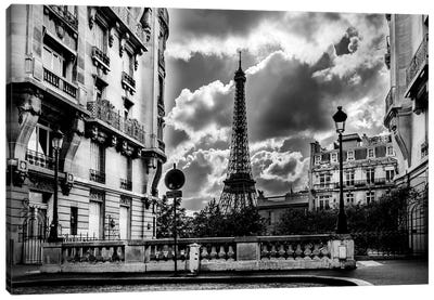 Eiffel Tower In The Storm Canvas Art Print - Paris Photography