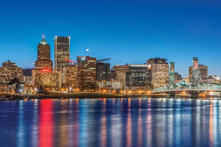 USA, Oregon, Portland, Downtown Skyline at Twilight