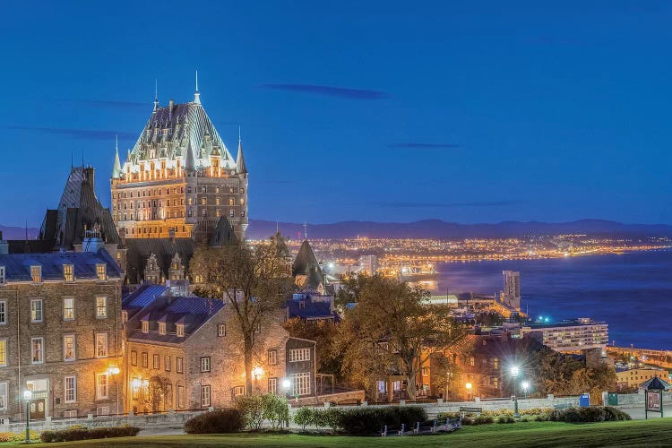 Canada, Quebec, Quebec City, Old Town At Twilight. 