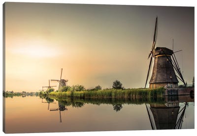 Sunset Windmills Kinderdijk Canvas Art Print - Rob Visser