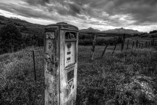 Bill Sherrell: The Last Chance Gas by Bill Sherrell