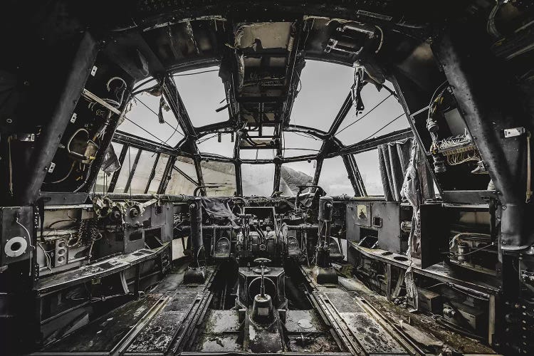 Avion Militaire by Simon Yeung wall art