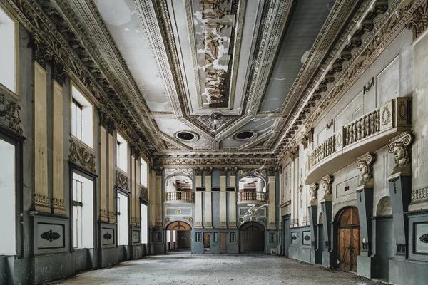 Dereliction: Georgian Grandeur by Simon Yeung