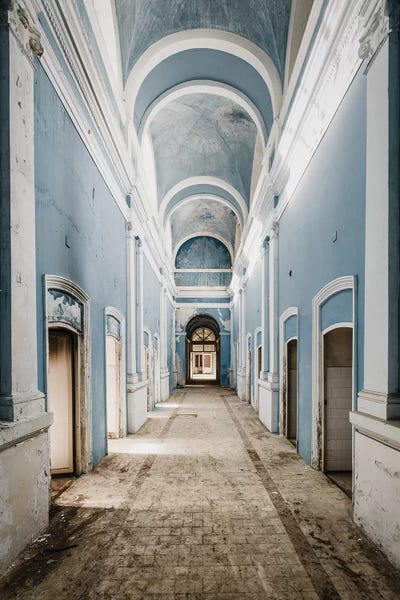 Dereliction: Herculane by Simon Yeung