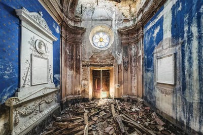 A Splash Of Blue by Simon Yeung canvas print