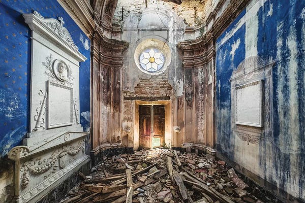 Dereliction: A Splash Of Blue by Simon Yeung