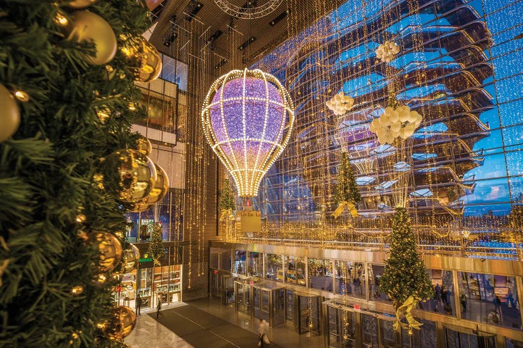 Christmas Elegance In NYC