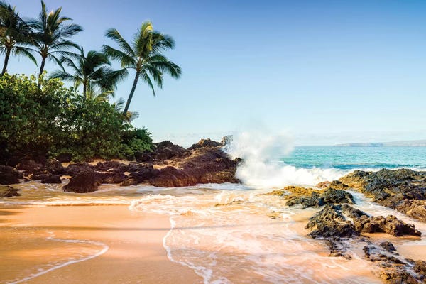 Hawaii: Secret Cove Makena Beach  by Susanne Kremer