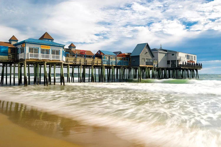 Orchard Beach Pier,Maine New England