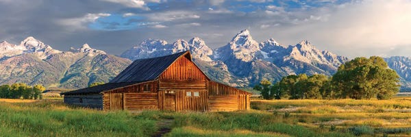 Wyoming: Historic Barn Grand Teton , Wyoming by Susanne Kremer