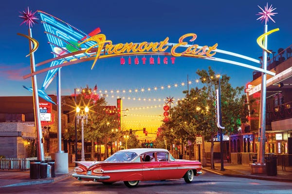 Nevada: Neon Dreams by Susanne Kremer