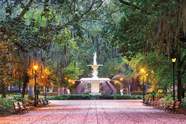 Large Photography - Canvas Prints: Forsyth Fountain, Savannah by Susanne Kremer
