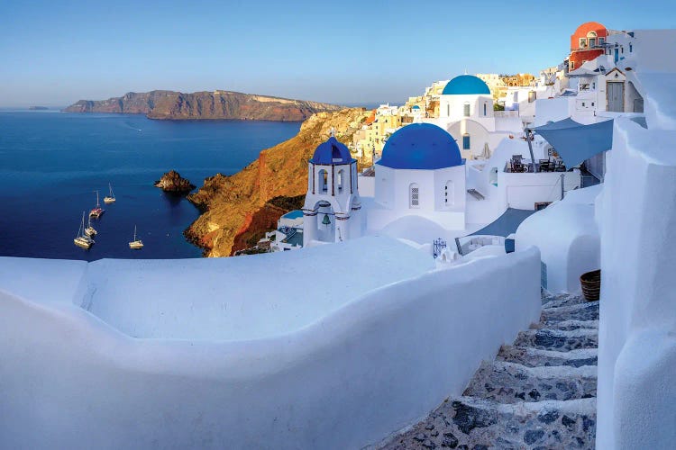 Narrow Picturesque Street To Blue Domes, Oia Santorini,Greece