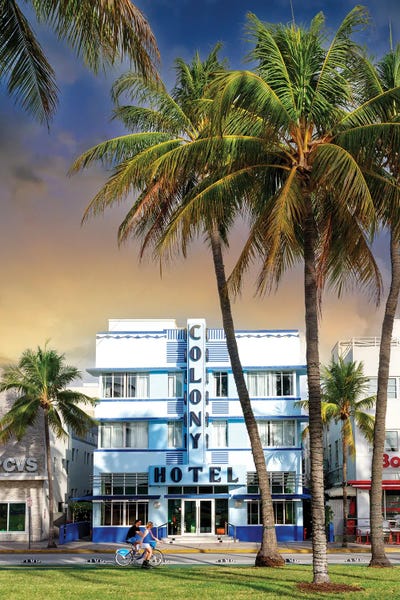 Miami: Ocean Drive Fun,Miami Florida by Susanne Kremer