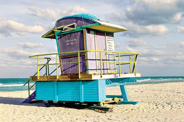 Shelley Lake: 12th Street Lifeguard Stand by Shelley Lake