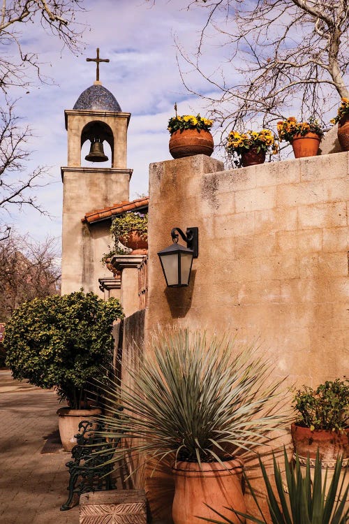 Sedona, Arizona Tlaquepaque Chapel