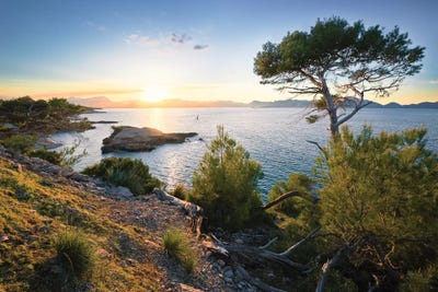 Southern Light by Stefan Hefele framed canvas print