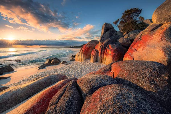 Stefan Hefele: Bay of Fires by Stefan Hefele