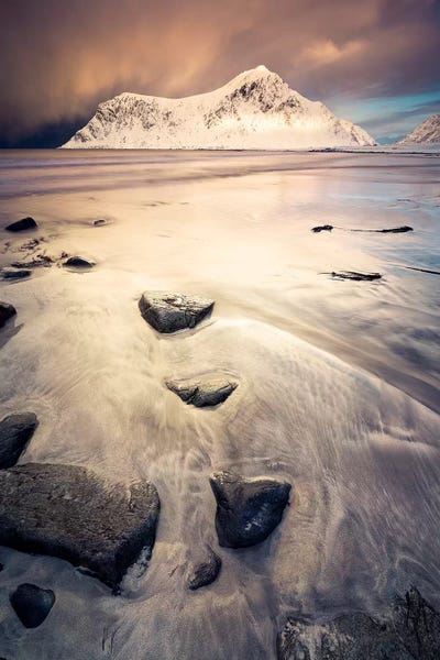 Glaciers & Icebergs: Golden Blizzard by Stefan Hefele