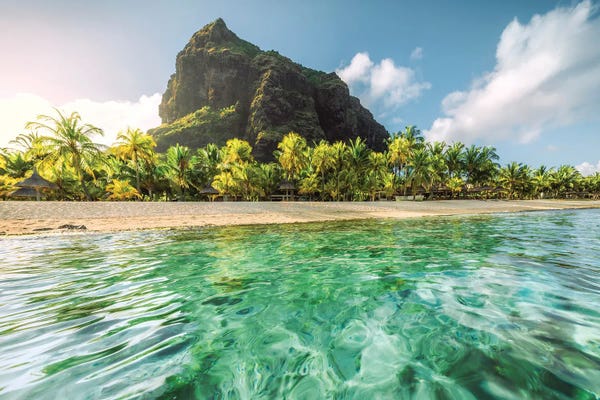Stefan Hefele: Le Morne by Stefan Hefele