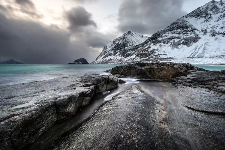 Lofoten Snow Peaks