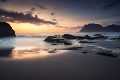 Midnight Waves by Andreas Stridsberg canvas print