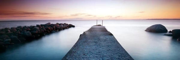 Docks & Piers: Placid Pier by Andreas Stridsberg