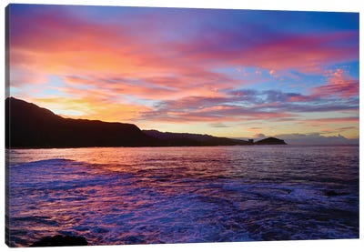 Good Morning, Hawaii Canvas Art Print - Beach Sunrise & Sunset Art