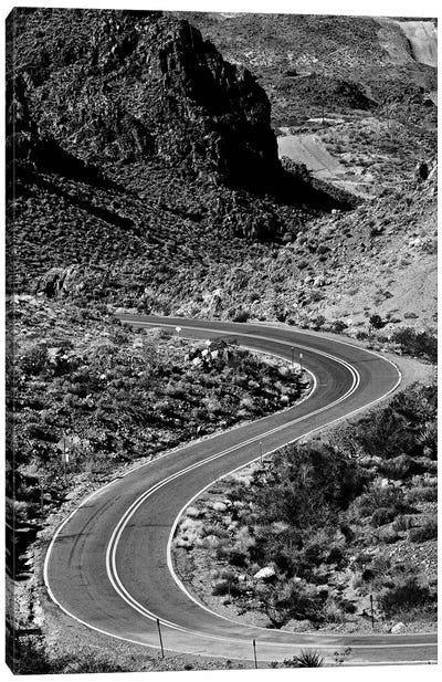 Kingman Curved Road In Black And White Canvas Art Print - Gray Art