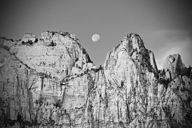 Utah Moonrise In Black And White