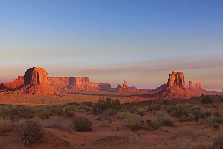Monument Valley by Steve Toole wall art