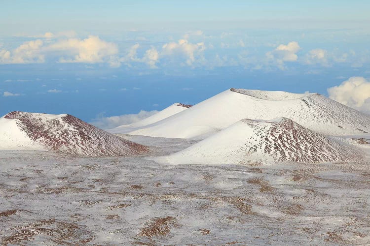 View from Maunakea Observatories (4200 meters), The summit of Maunakea on the Island of Hawaii