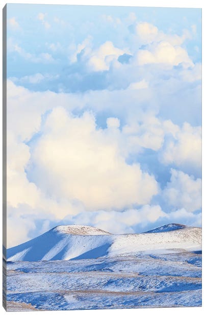 View from Maunakea Observatories (4200 meters), The summit of Maunakea on the Island of Hawaii Canvas Art Print