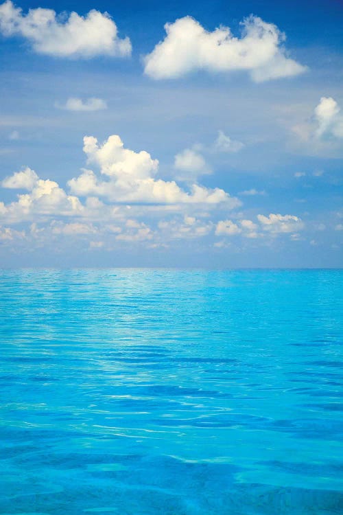 Close-up of blue tropical water, Bahamas.