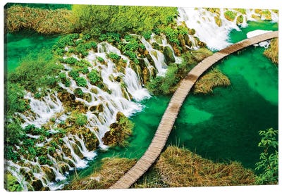 Boardwalk and Waterfalls in the Parco Nazionale dei laghi di Plitvice Canvas Art Print