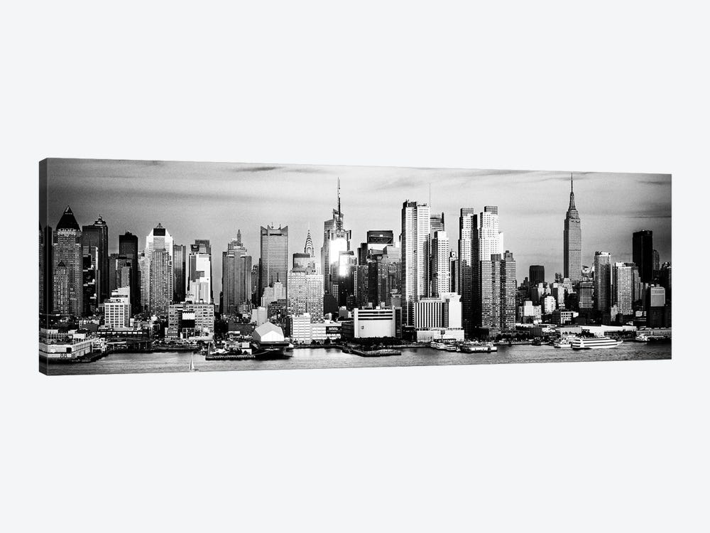 Vintage New York Skyline by Matteo Colombo 1-piece Canvas Art
