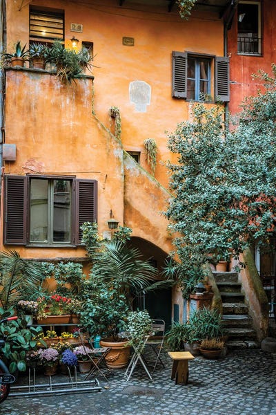 Old Courtyard, Rome I