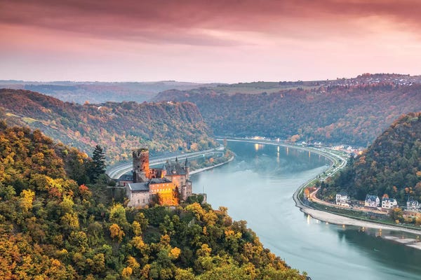 Burg Katz Castle And Romantic Rhine, Germany