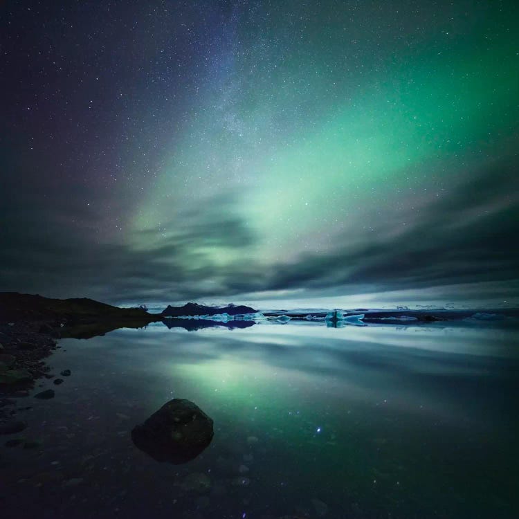 Aurora Borealis (Northern Lights) Over Glacial Lagoon, Iceland