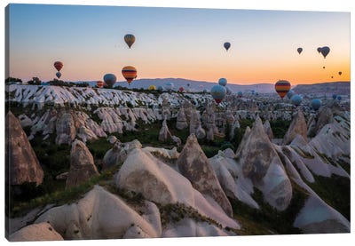 Balloons At Sunrise, Cappadocia, Turkey III Canvas Art Print - Turkey Art
