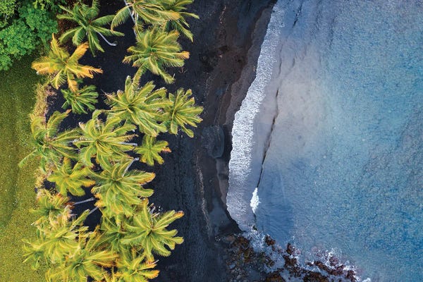 The Big Island (Island Of Hawai'i): Volcanic Beach, Big Island, Hawaii by Matteo Colombo