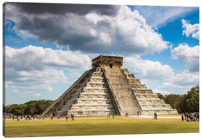 Chichen Itza Main Temple, Yucatan, Mexico Canvas Art Print - Pyramid Art