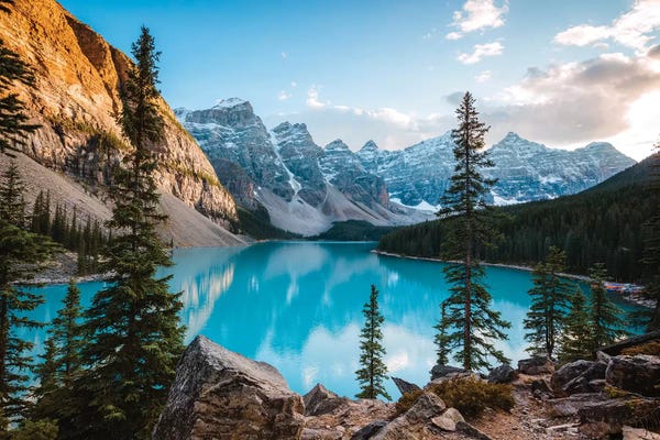 Large Photography - Canvas Prints: Autumnal Moraine Lake by Matteo Colombo