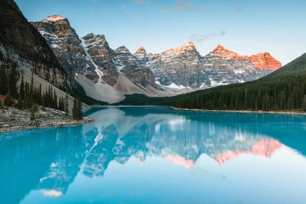 Sunrise At Moraine Lake