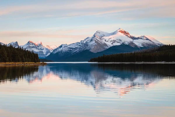 Jasper National Park: Maligne Lake Sunset, Jasper National Park, Canada by Matteo Colombo