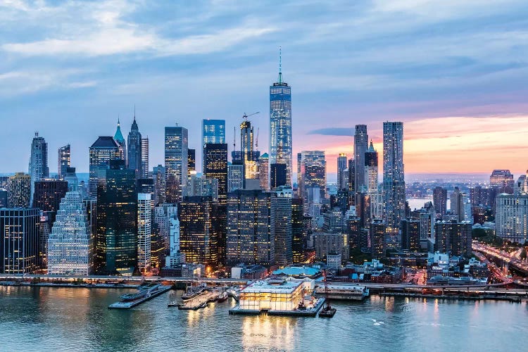 Aerial Of World Trade Center And Manhattan