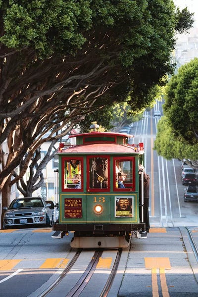 Matteo Colombo: Cable Car, San Francisco by Matteo Colombo