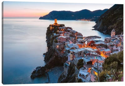 Vernazza, Cinque Terre, Italy Canvas Art Print - Lake & Ocean Sunrise & Sunset Art