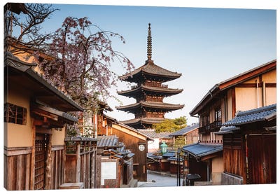 Yasaka Pagoda, Kyoto, Japan Canvas Art Print - Traveler