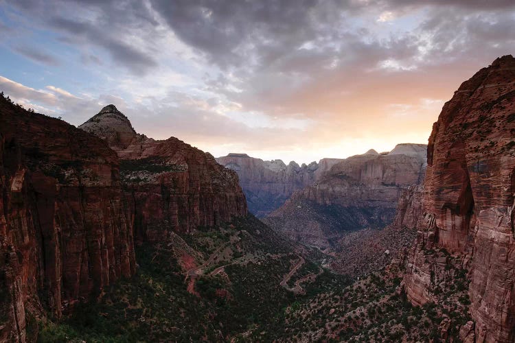 Sunset At Zion Canyon